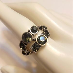 Statement Ring with Stretch Band